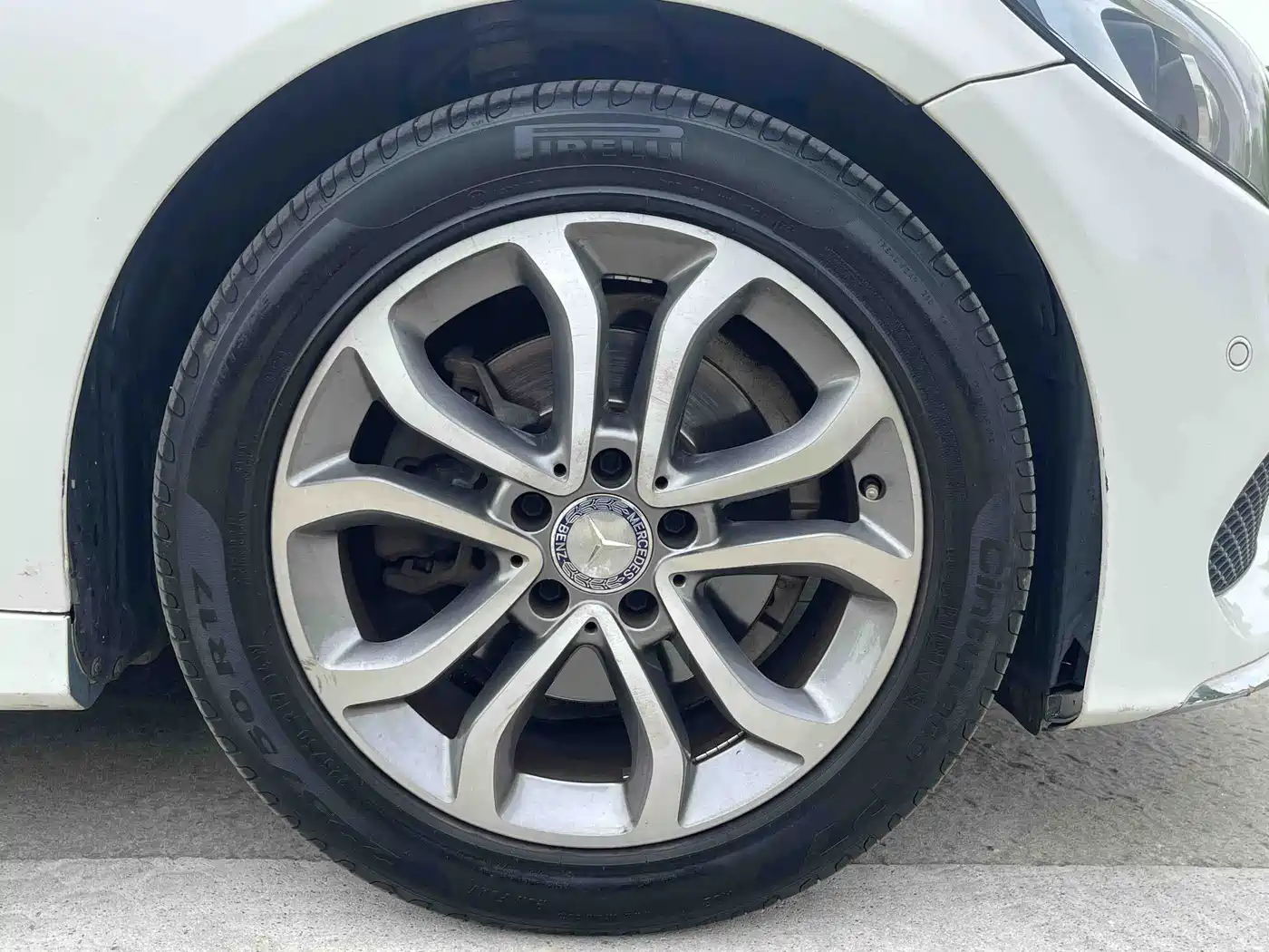 Mercedes-Benz C-Class 2015 Facelift C 180 L Sport фото 20