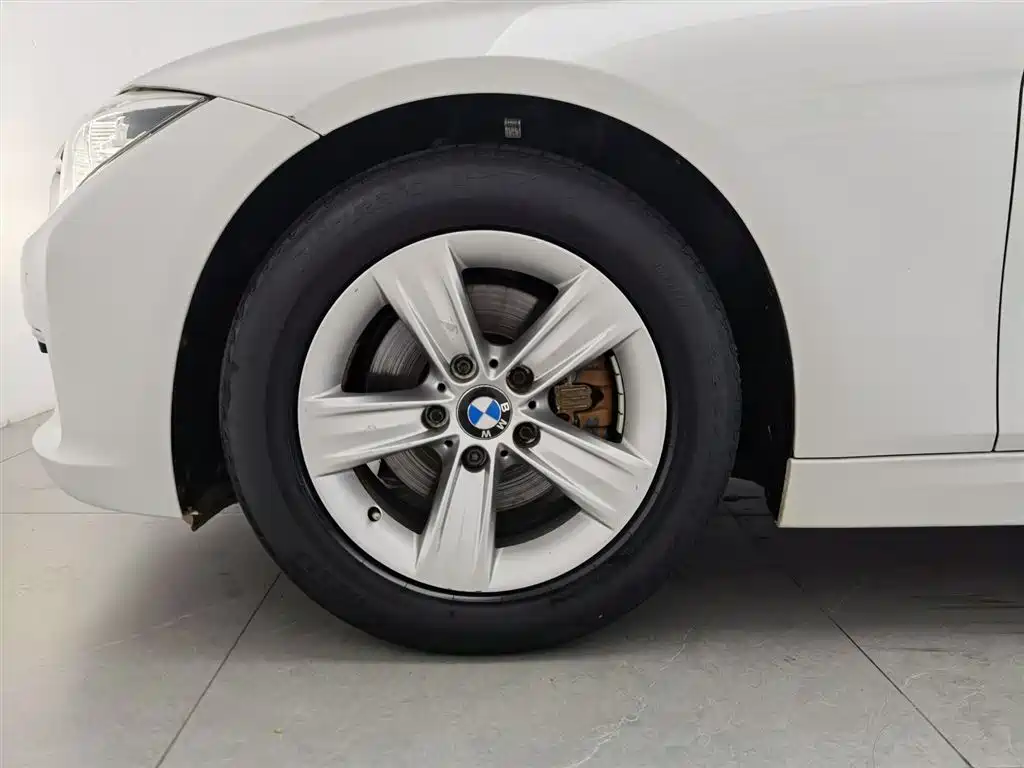 BMW 3 Series 2016 316Li Fashion фото 17