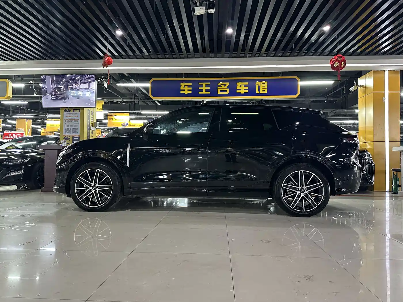 Voyah Auto Voyah Zhiyin 2025 Base фото 4