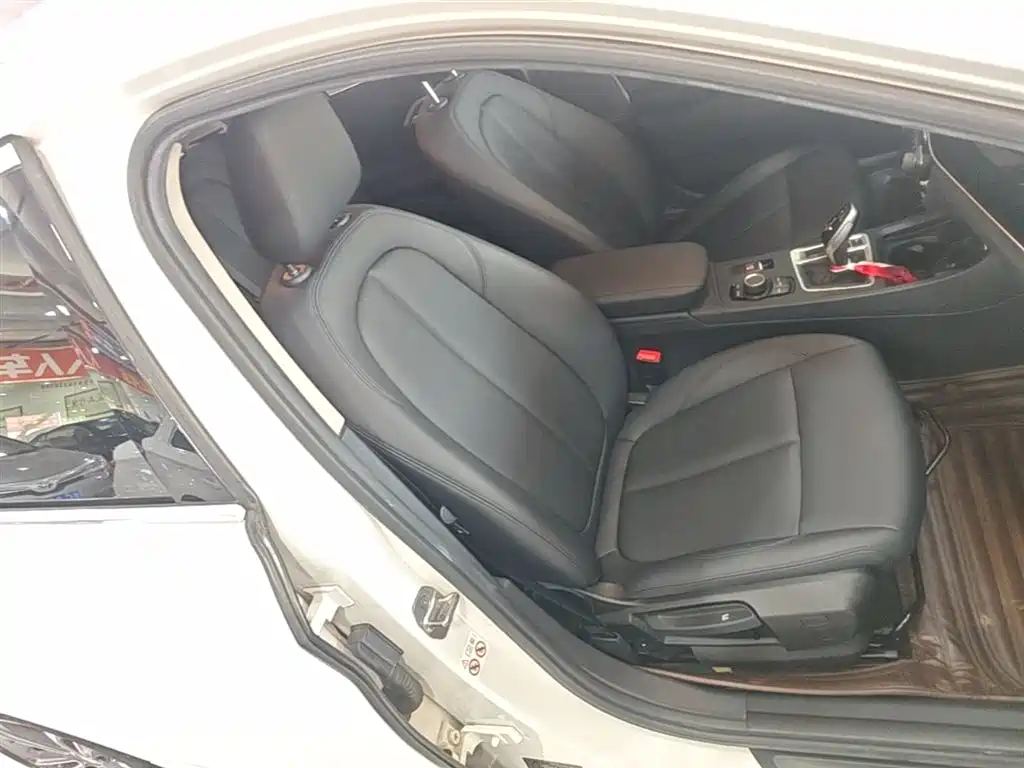 BMW 1 Series 2020 Model 120i Fashion Style фото 20