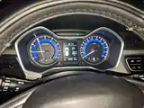 Фото 4 - Geely Vision X3