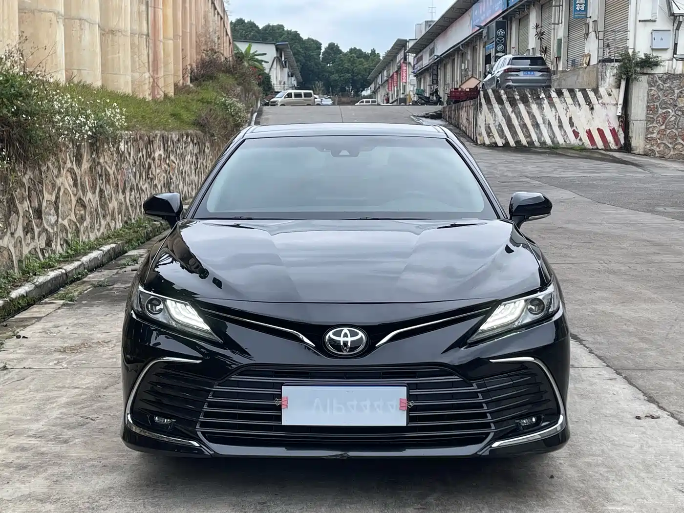 Toyota Camry 2021 2.5G Luxury Edition фото 2