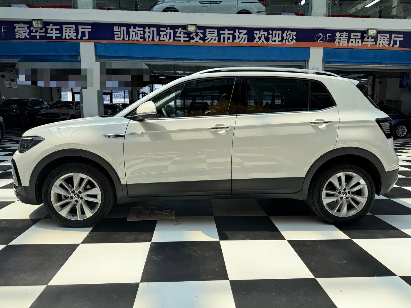 Volkswagen T-Cross 2022 280TSI DSG Comfort Edition фото 6