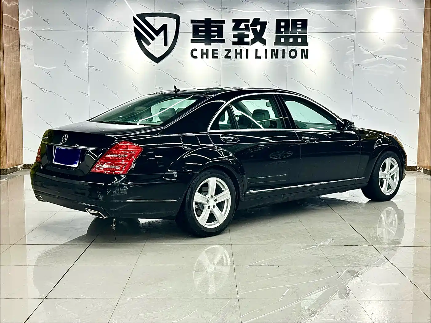 Mercedes-Benz S-Class 2010 S 300 L Premium фото 6
