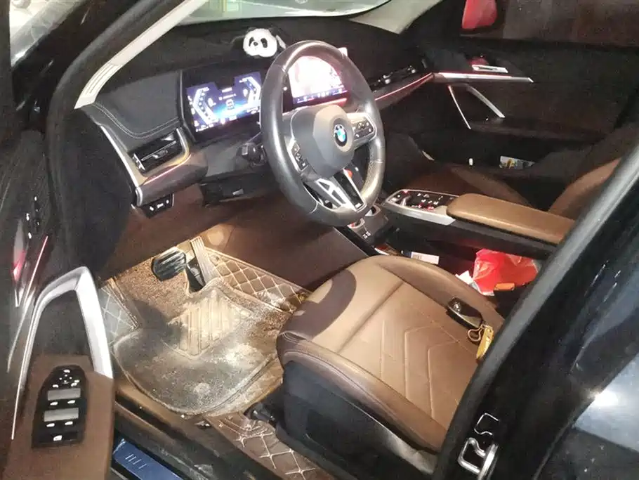 BMW X1 2023 sDrive25Li M Sport Package фото 9