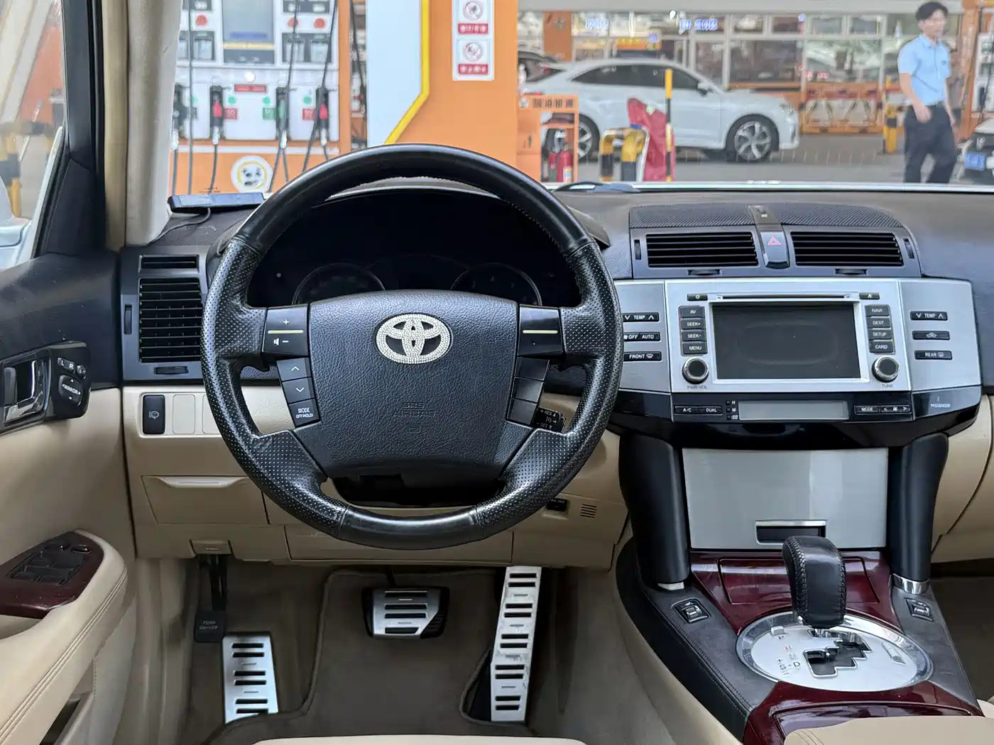 Toyota Reiz 2008 2.5S Special Commemorative Edition фото 12
