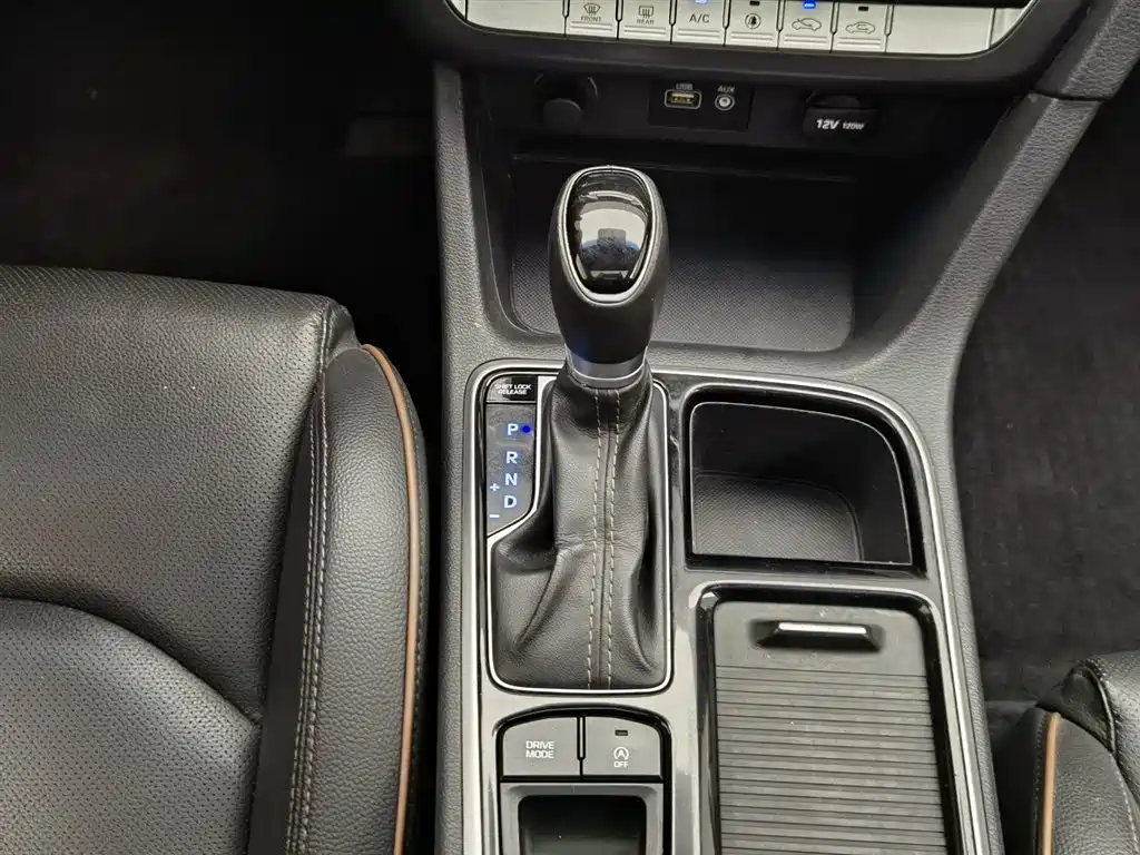 Hyundai Sonata 2018 1.6T GLS Smart China V фото 13