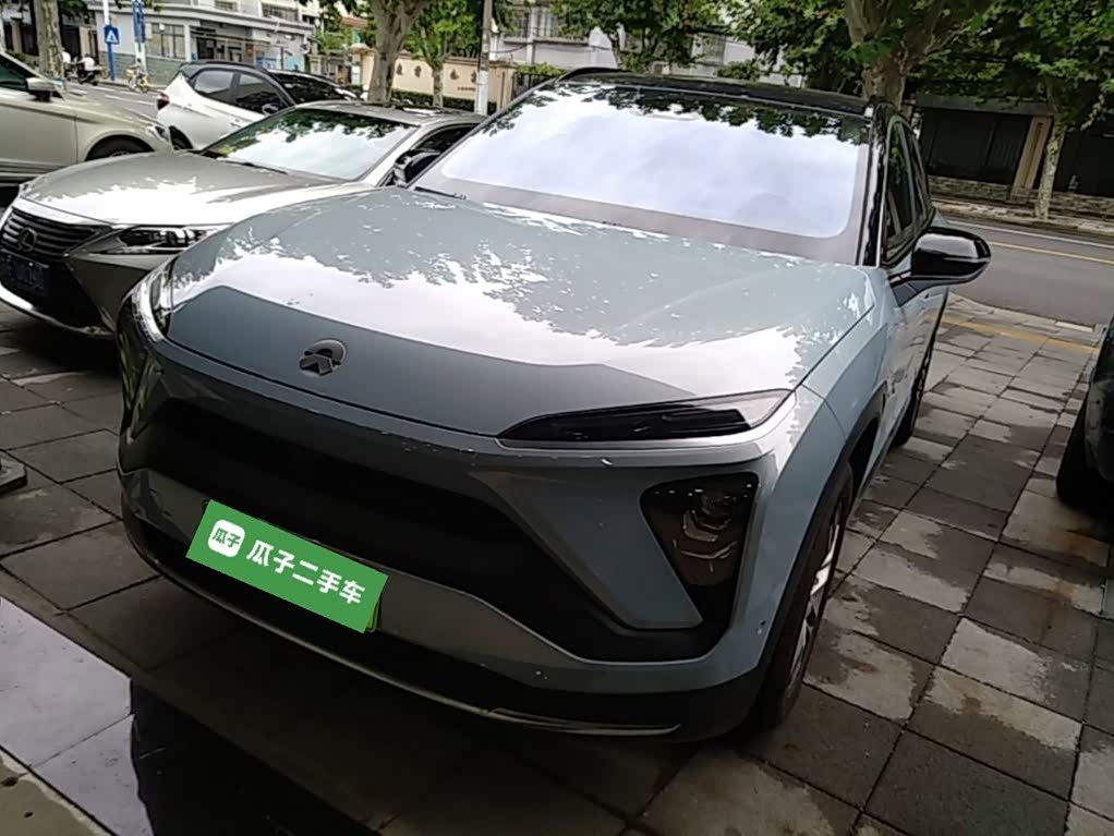 NIO ES6