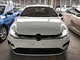 صورة 3 - Volkswagen Golf