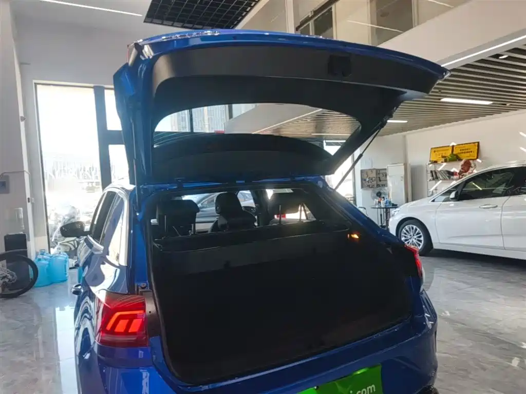Volkswagen T-ROC 2020 280TSI DSG 2WD R-Line Pro фото 19