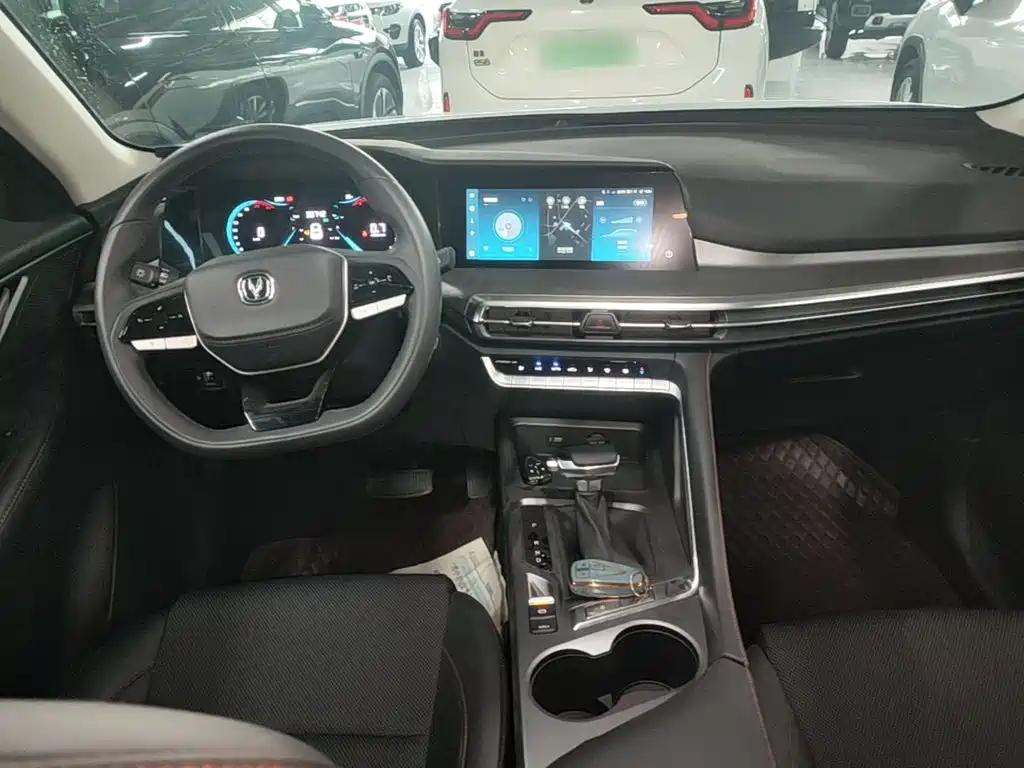 Changan CS35 PLUS 2023 2023 Enjoyment Edition 1.4T DCT Luxury