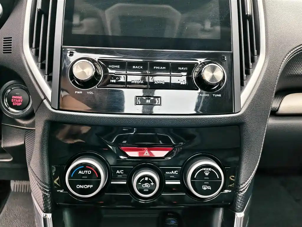 SUBARU FORESTER