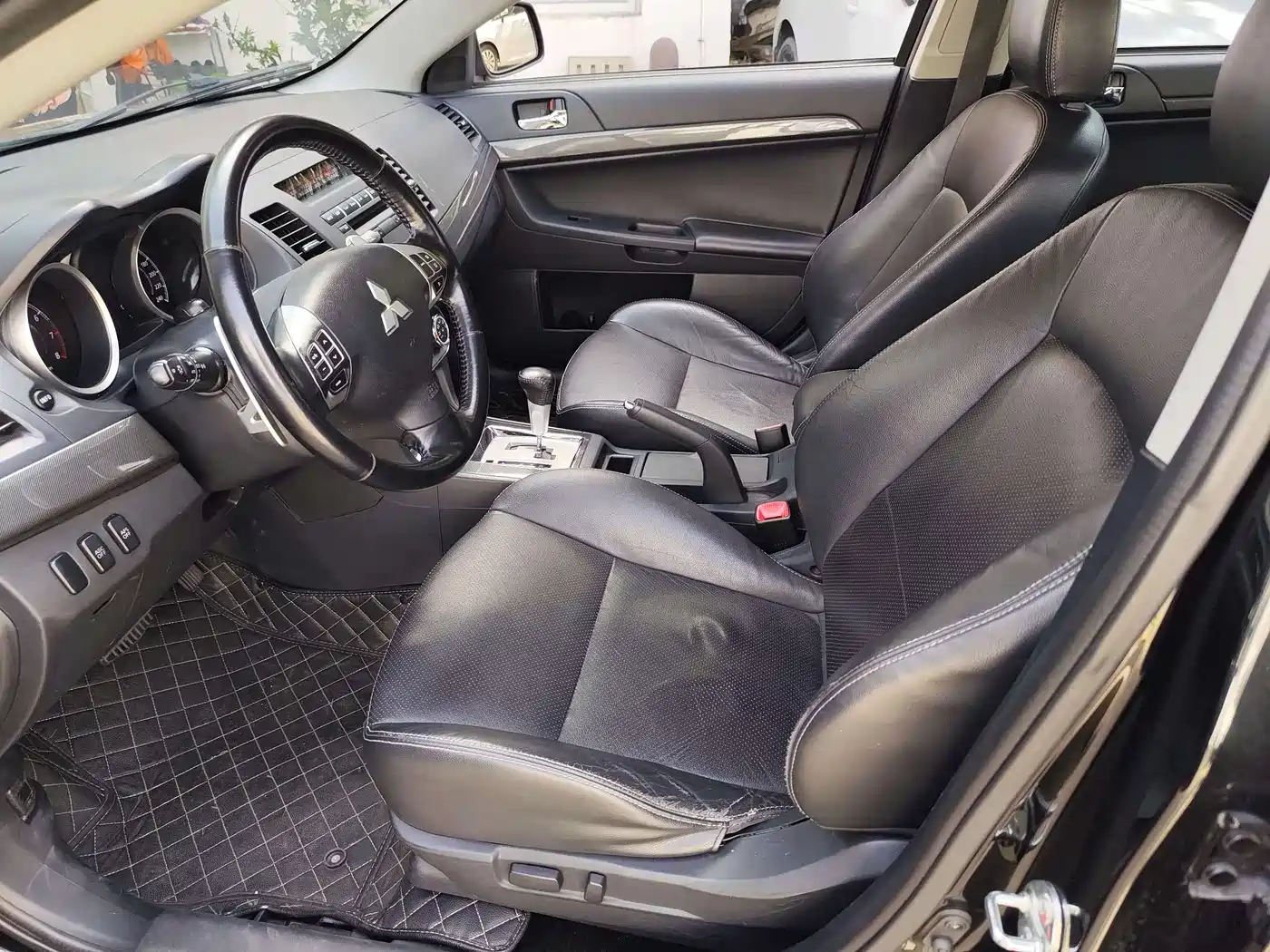 Mitsubishi Lancer EX 2013 2013 Zhi Xuan Edition 2.0L CVT Flagship