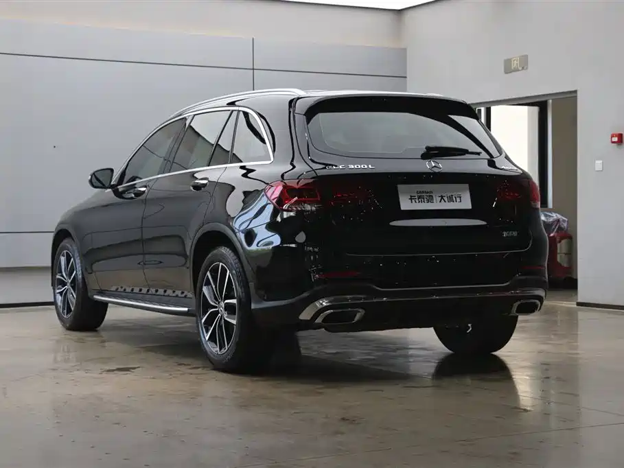 Mercedes-Benz GLC 2020 Facelift GLC 300 L 4MATIC Dynamic фото 33