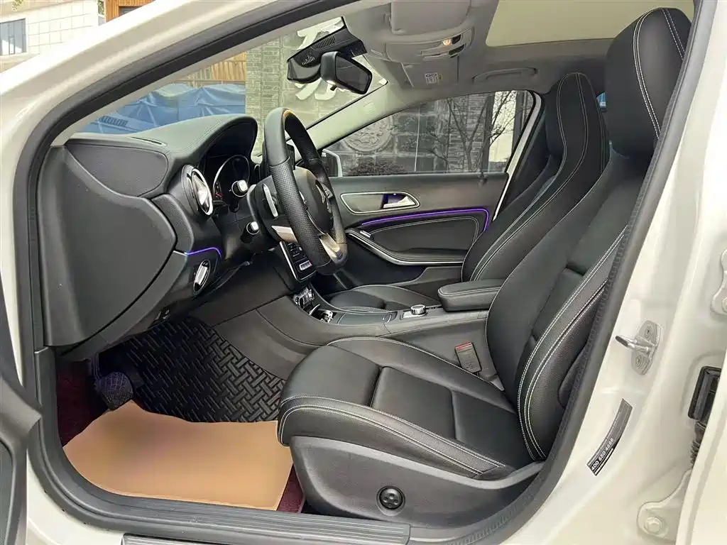 Mercedes-Benz GLA 2019 GLA 200 Fashion фото 15