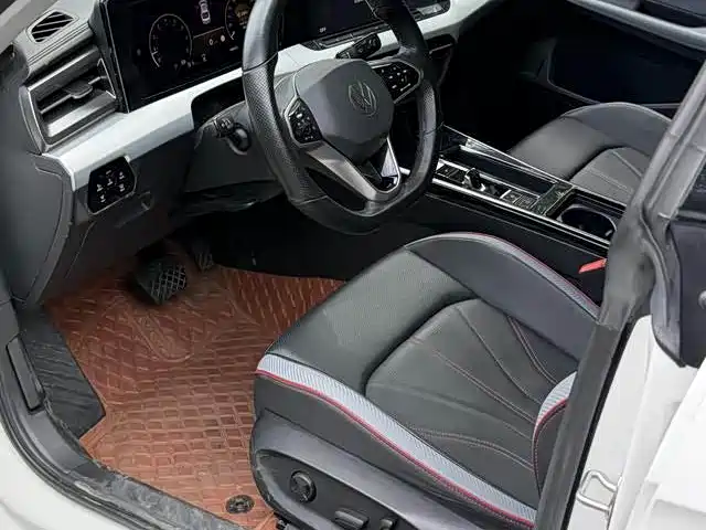 Volkswagen Lamando, миниатюра 11