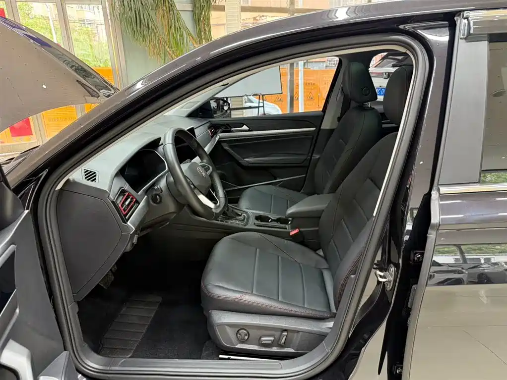 Volkswagen Lavida 2023 280TSI DSG Starlight Comfort Edition фото 16