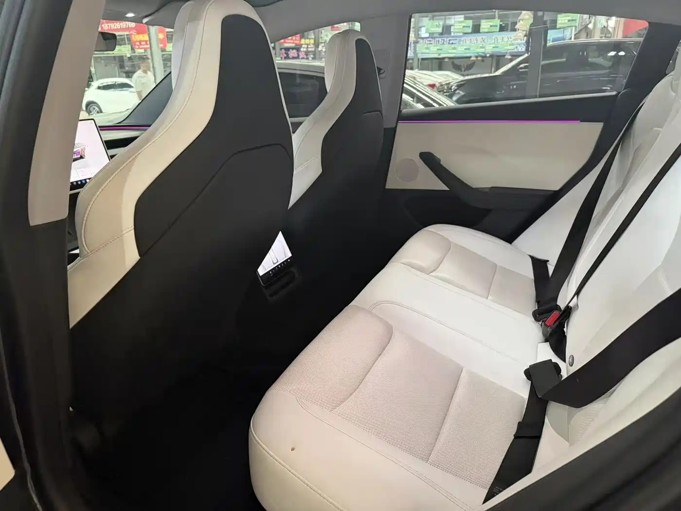Photo 5 - Tesla Model 3