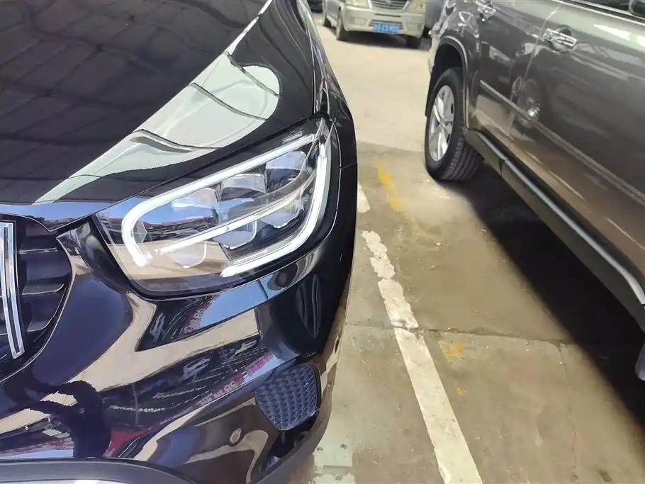 Mercedes-Benz GLC 2021 GLC 260 L 4MATIC Sporty фото 5