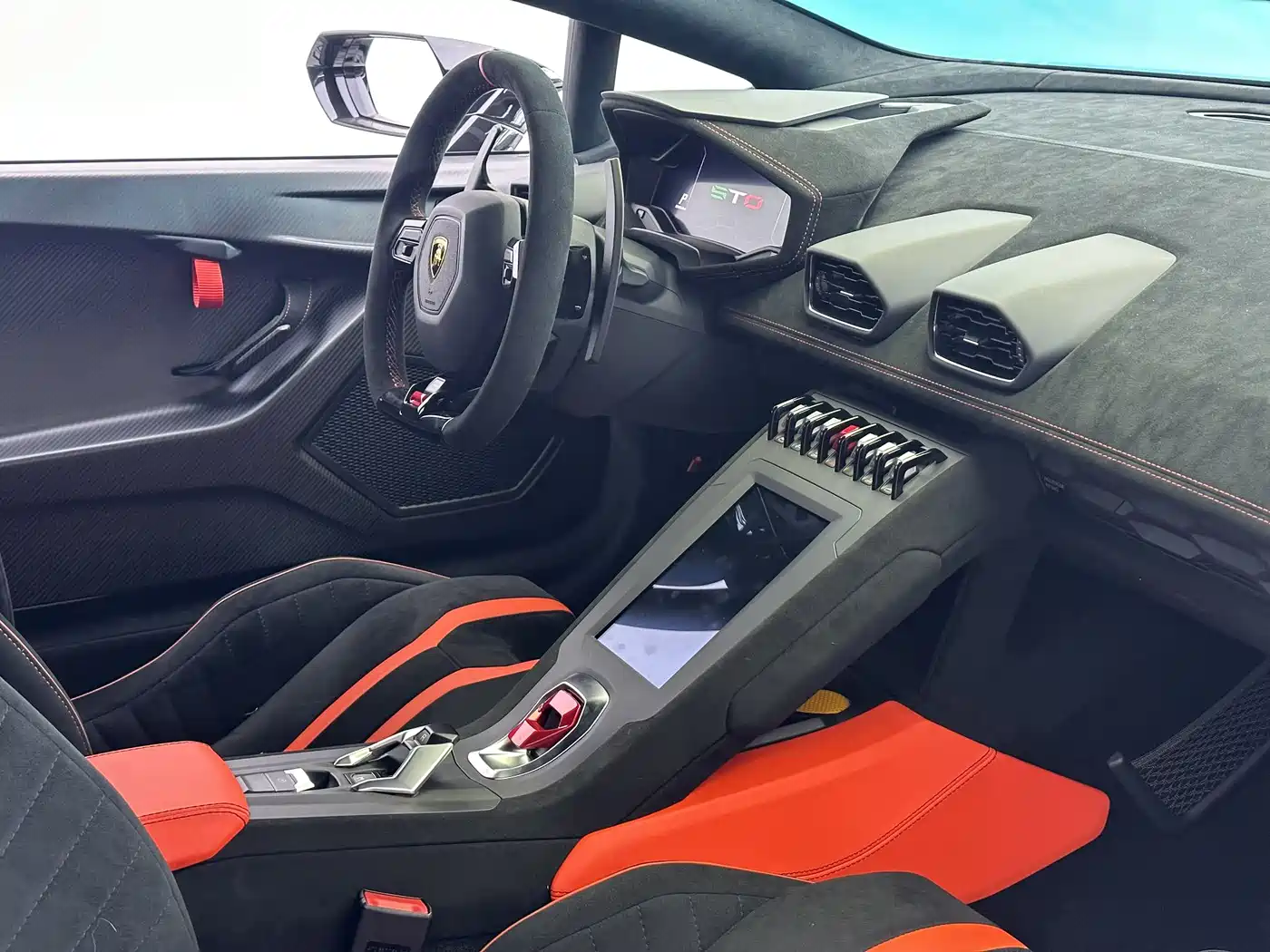 Lamborghini Huracán 2021 Huracán STO фото 16