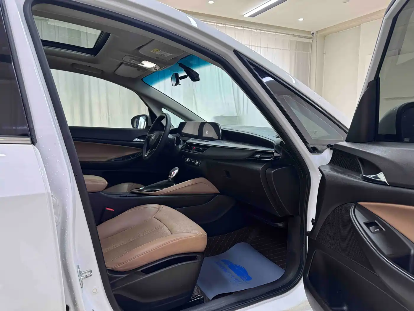 Buick GL6 2021 323T Mild Hybrid Connected Luxury фото 10