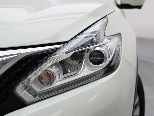 Nissan Murano 2021 2.5L XL 2WD Intelligent Luxury Edition — фото 2
