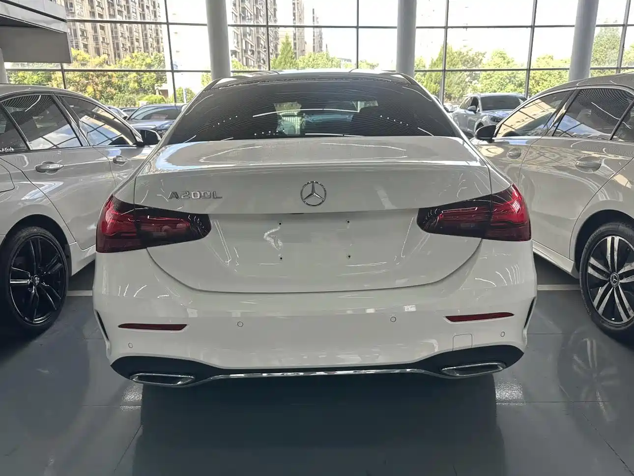 Mercedes-Benz A-Class 2024 A 200 L Sport Edition фото 14