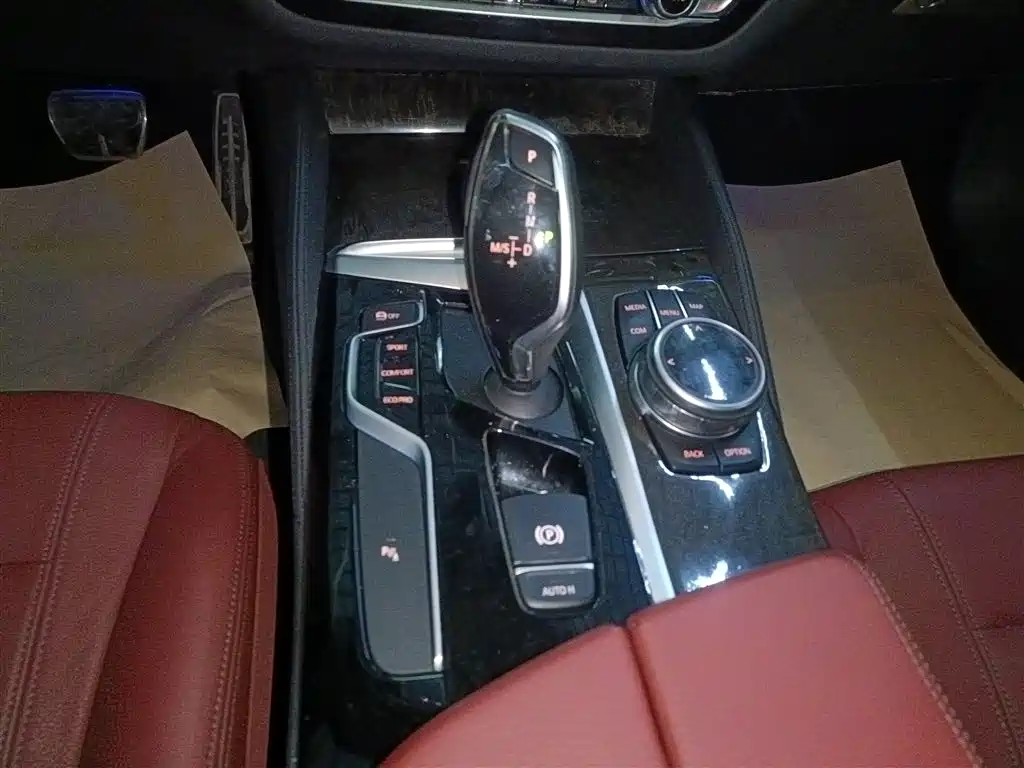 BMW 5 Series 2018 Facelift 530Li Leading M Sport Package фото 13