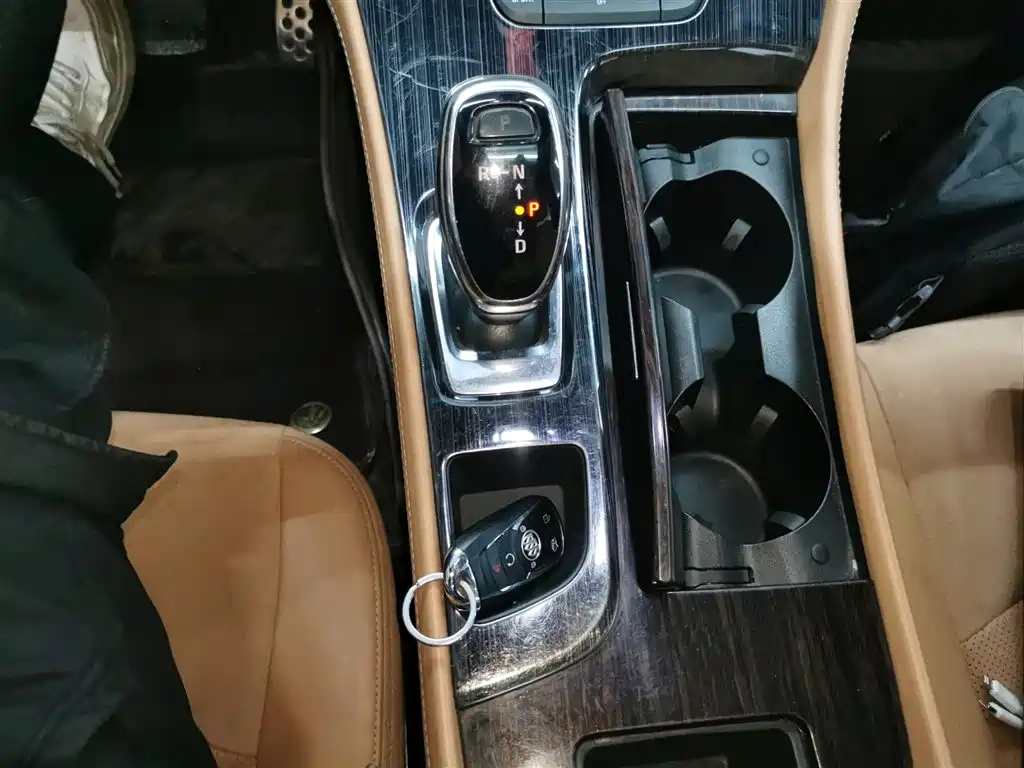 Buick LaCrosse 2016 20T Elite Type фото 14