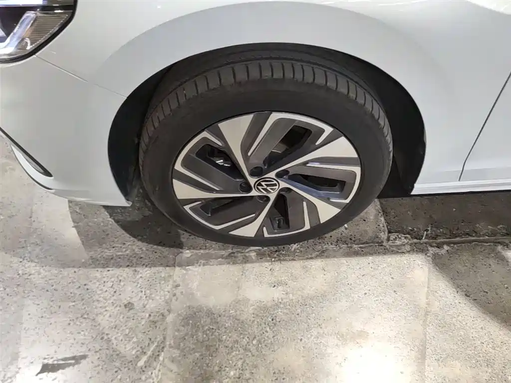 Volkswagen Bora 2025 Facelift 200TSI DSG PRO Edition фото 23