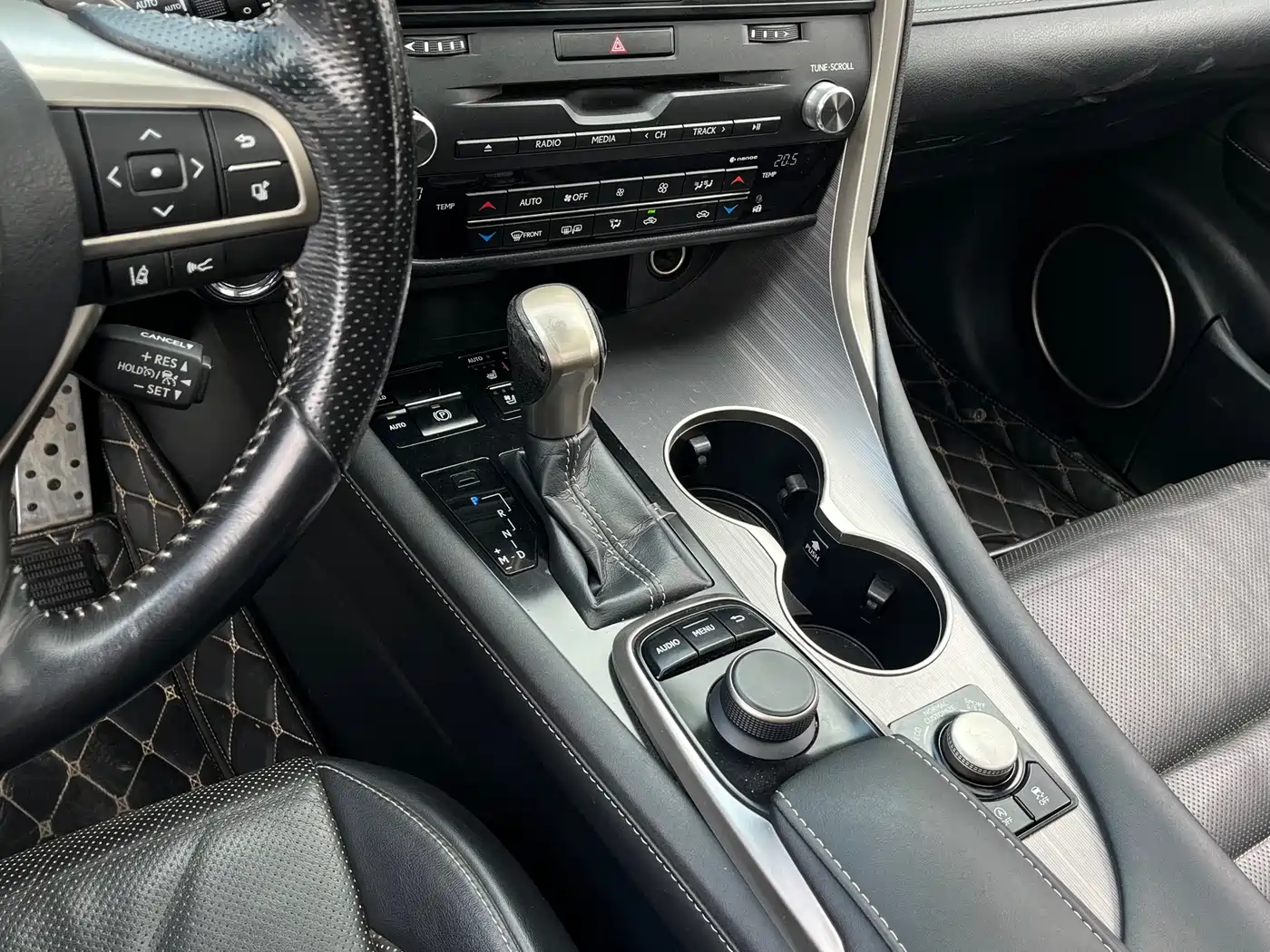 Lexus RX 2016 300 AWD F SPORT Edition China V фото 9