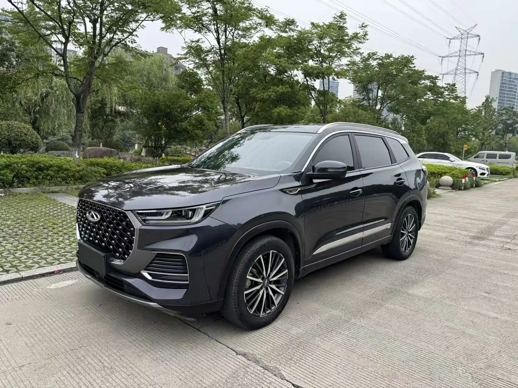 Photo 3 - Chery Tiggo 8 PLUS