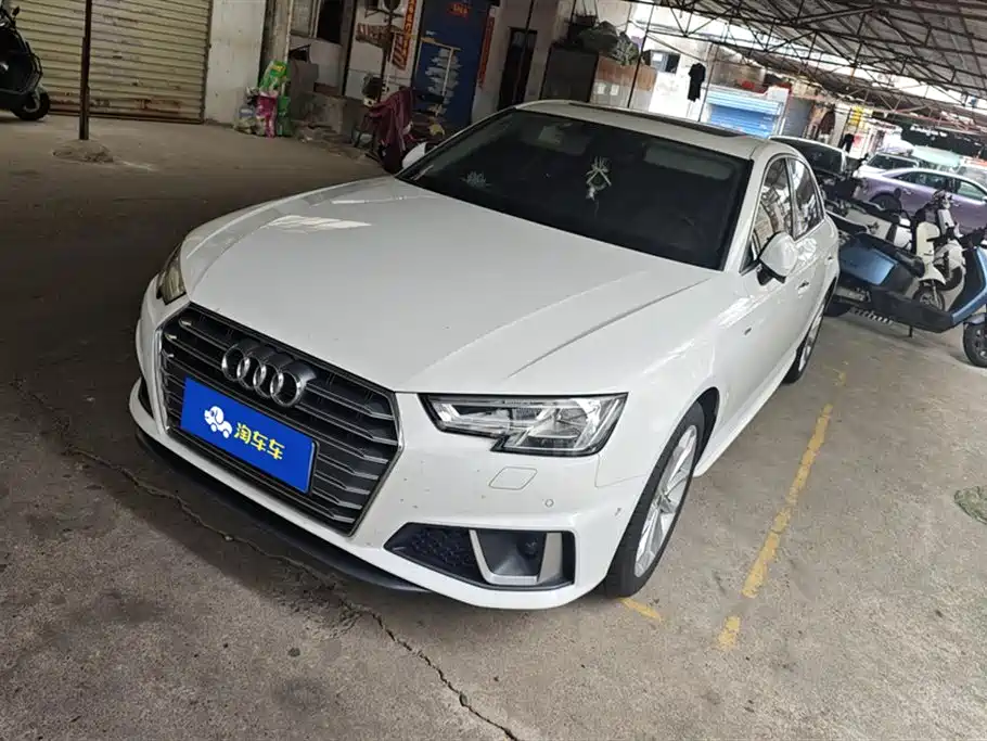 Audi A4L 2019 40 TFSI Fashion (China V)