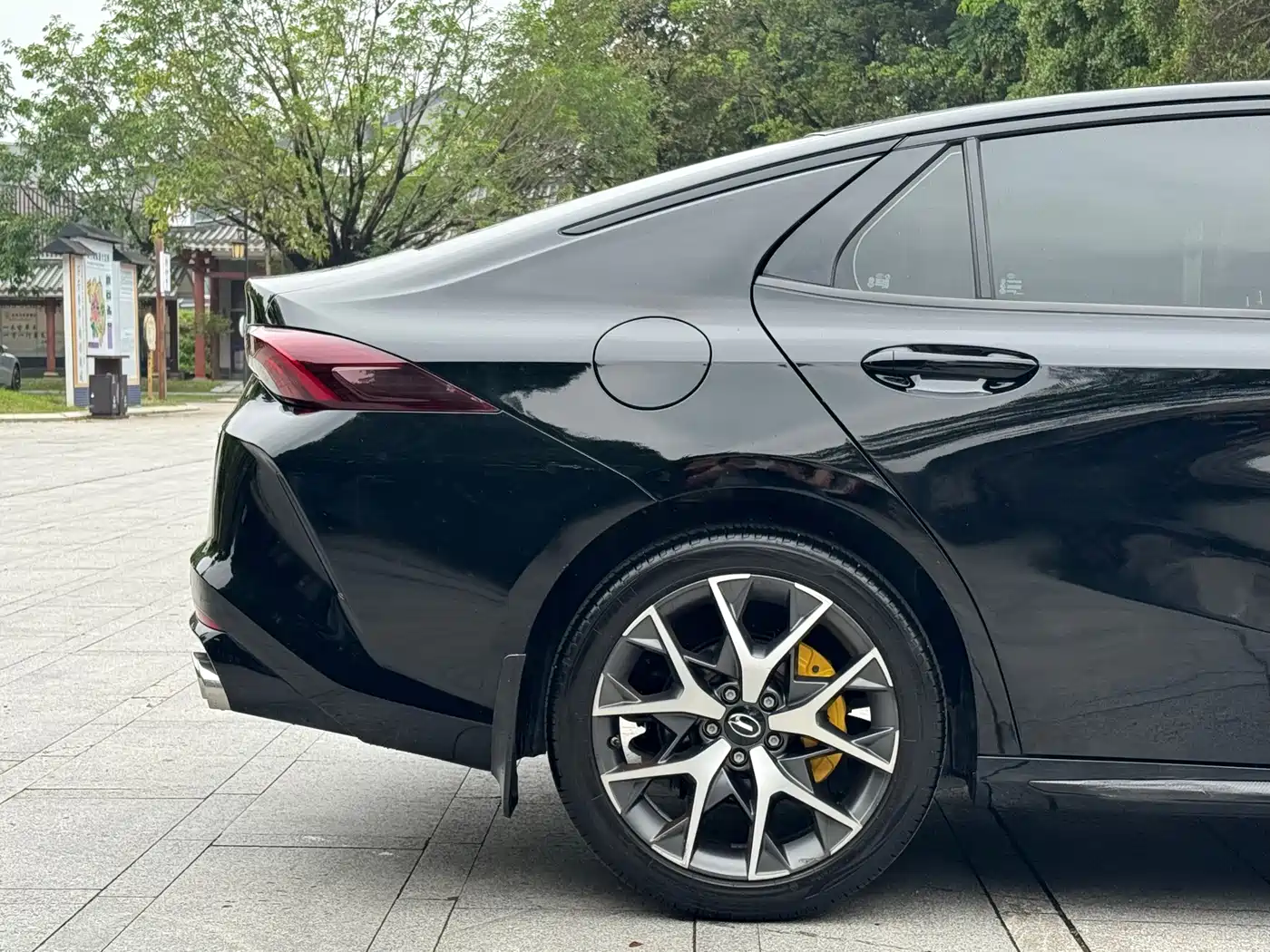 GAC Trumpchi Trumpchi Emkoo 2021 270T DCT J15 Edition фото 20