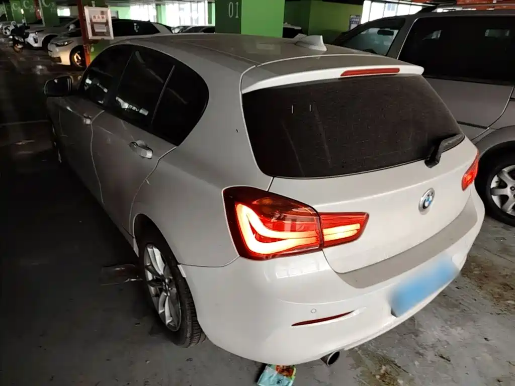 BMW 1 Series (Import) 2018 2018 118i Leading