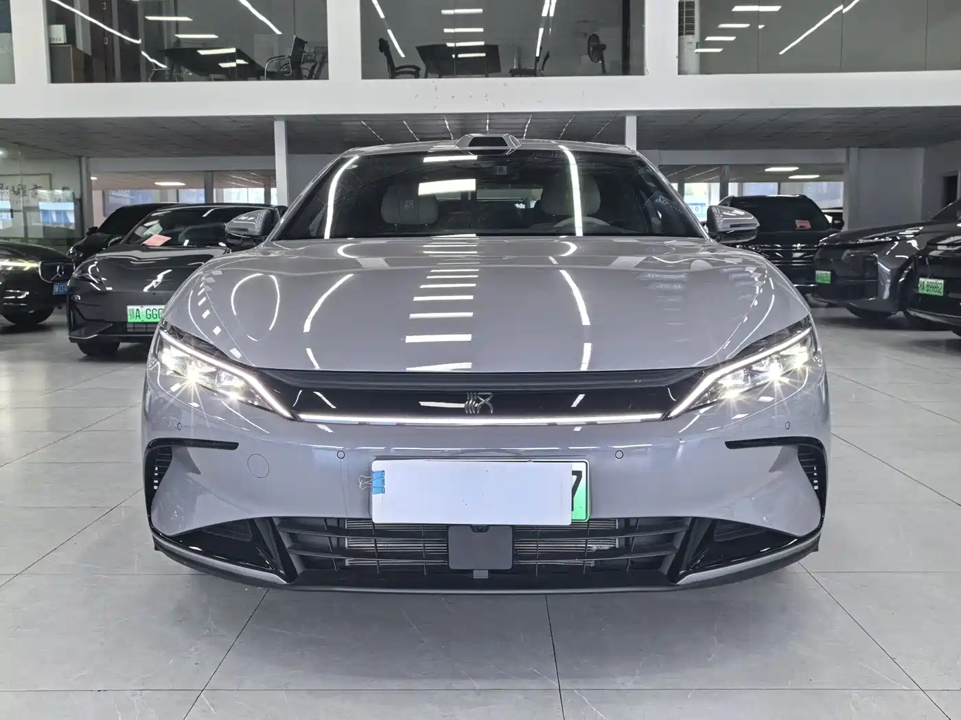 BYD Han 2025 2025 DM-i Smart Driving Edition 125KM LiDAR Flagship