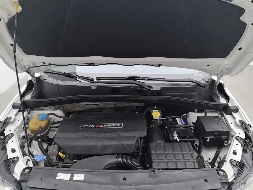 Фото 6 - GAC Trumpchi GS4