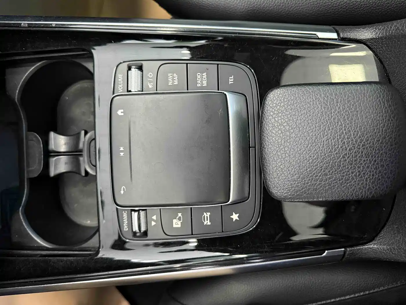 Mercedes-Benz GLB 2020 GLB 180 Dynamic фото 18