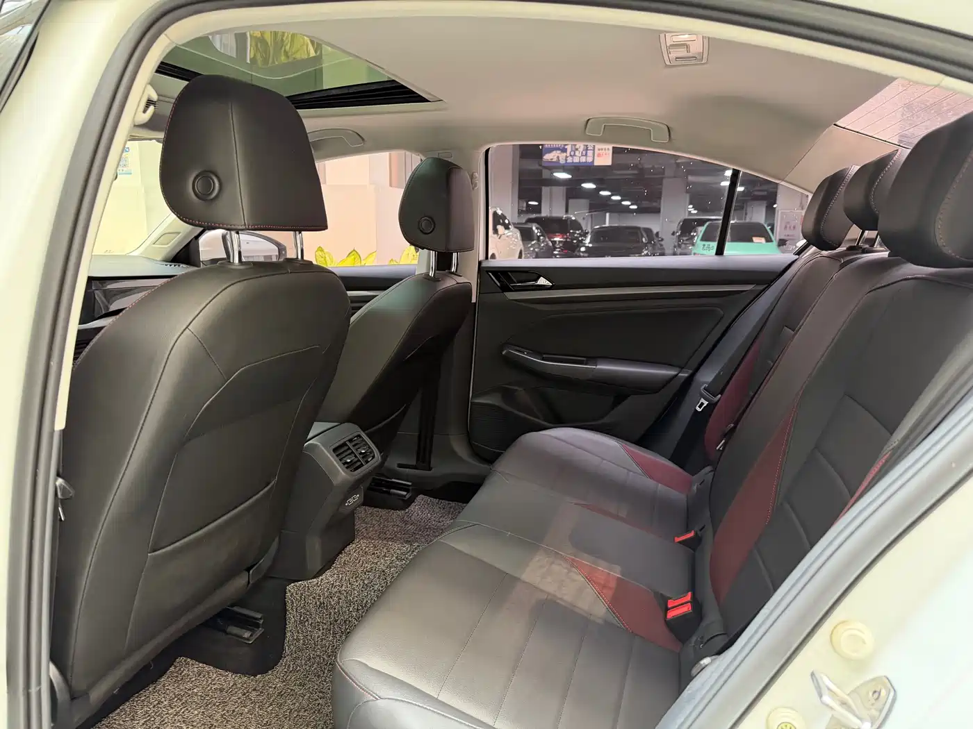 Volkswagen Bora 2019 280TSI DSG Elite Type фото 10