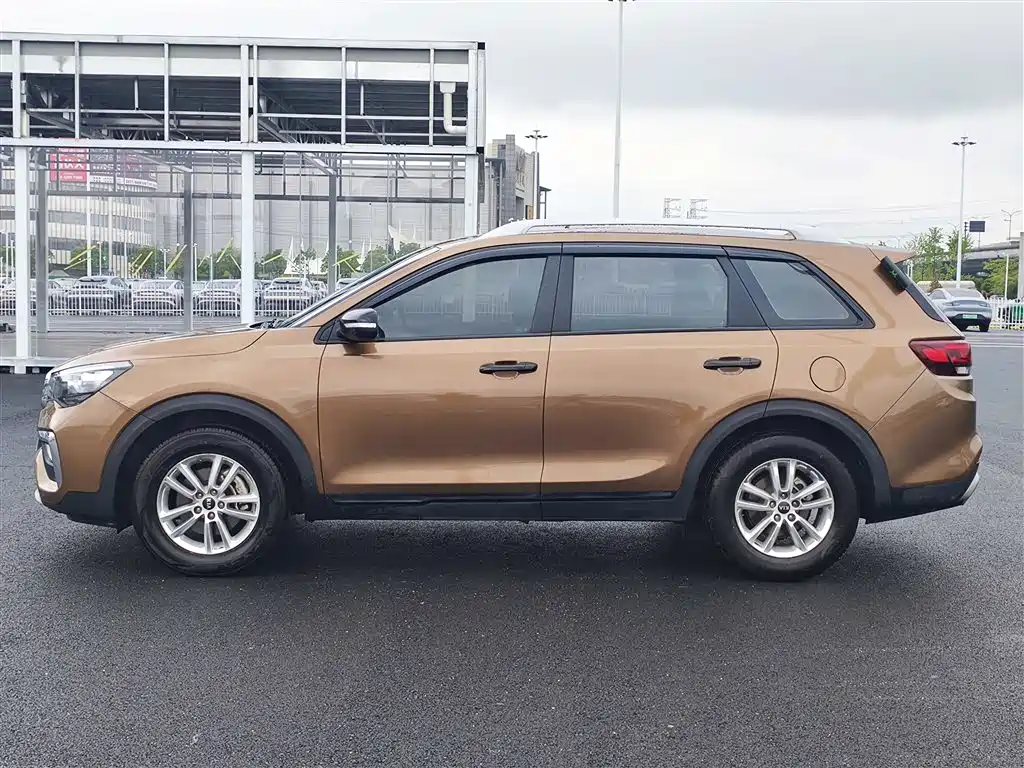 Kia KX7 2017 2.0T Automatic 2WD GL 7-Seater фото 3