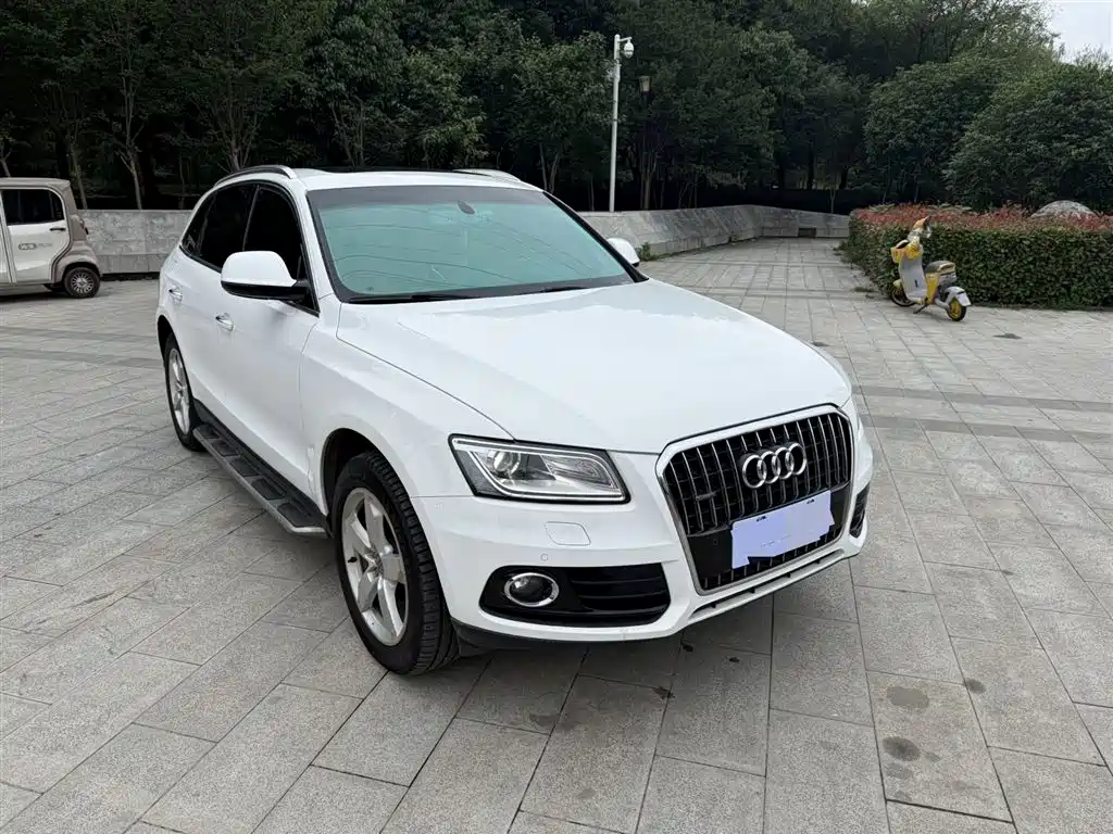 Audi Q5 2016 40 TFSI Technology Model фото 3