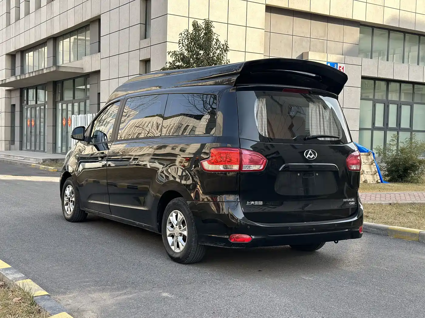 SAIC Maxus Maxus G10 2016 2.0T Automatic Elite фото 6