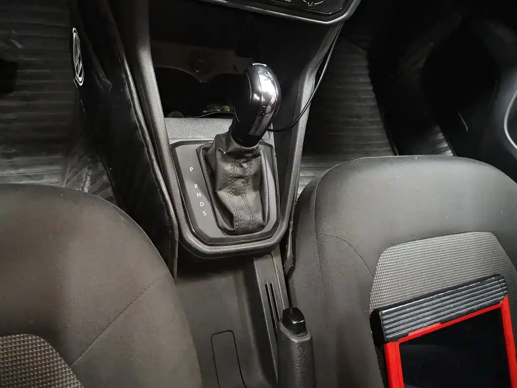 Volkswagen Jetta 2017 1.5L Automatic Fashion фото 10