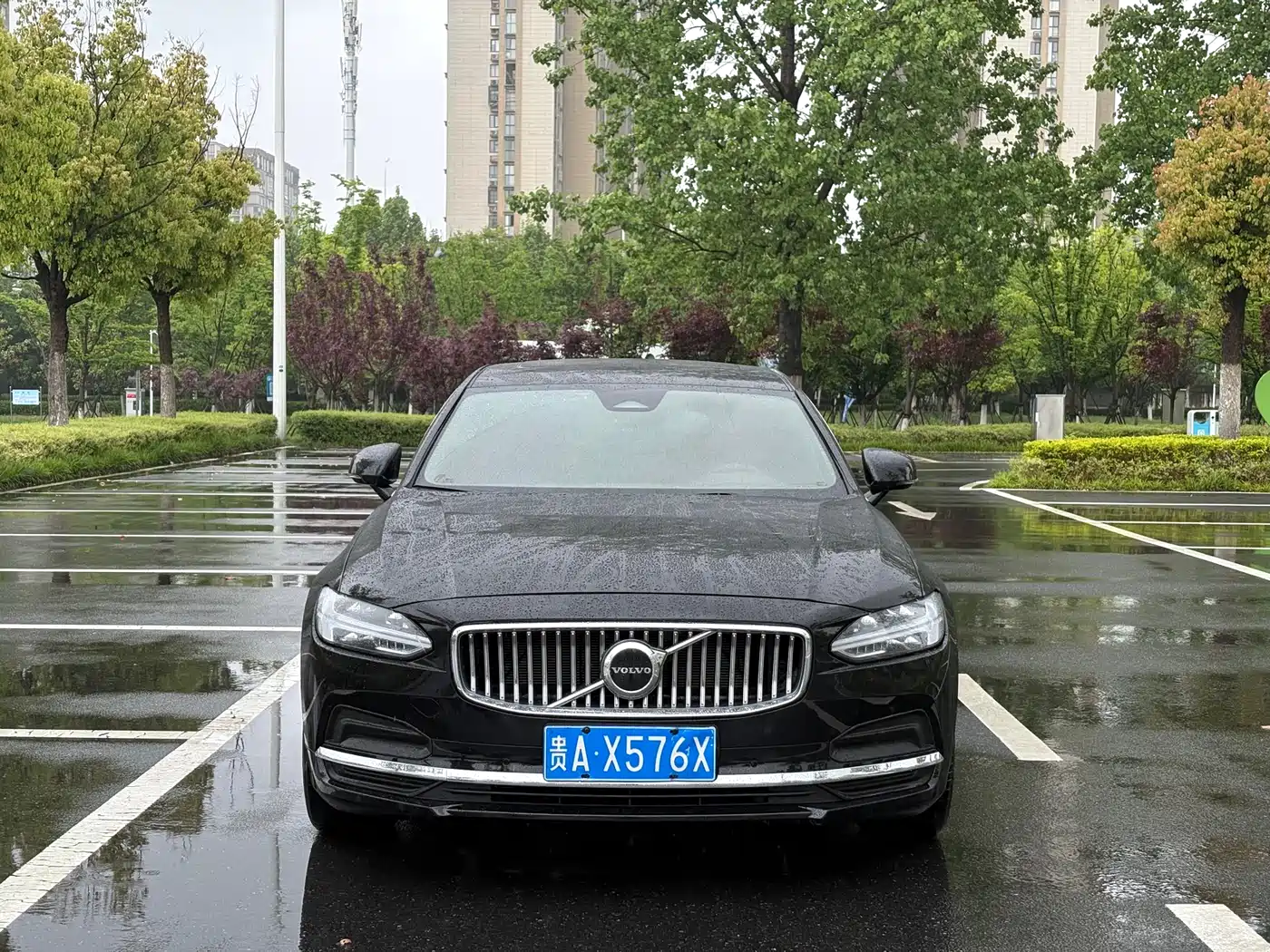 Volvo S90 2025 B5 Zhiyi Luxury Edition фото 2