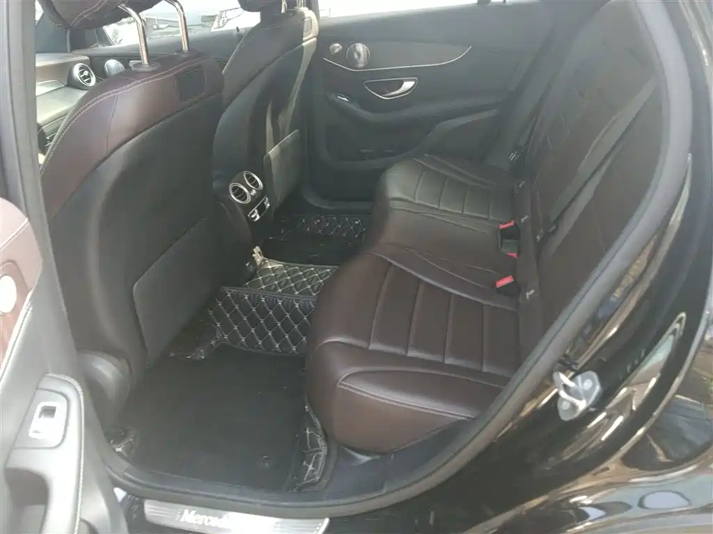 Mercedes-Benz GLC 2019 Facelift GLC 300 L 4MATIC Dynamic фото 13