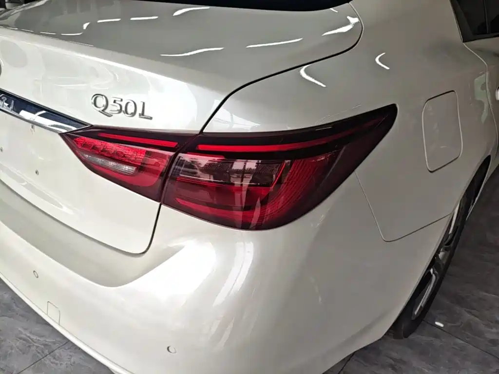 Infiniti Q50L 2021 2018 2.0T Leisure Edition (China VI)