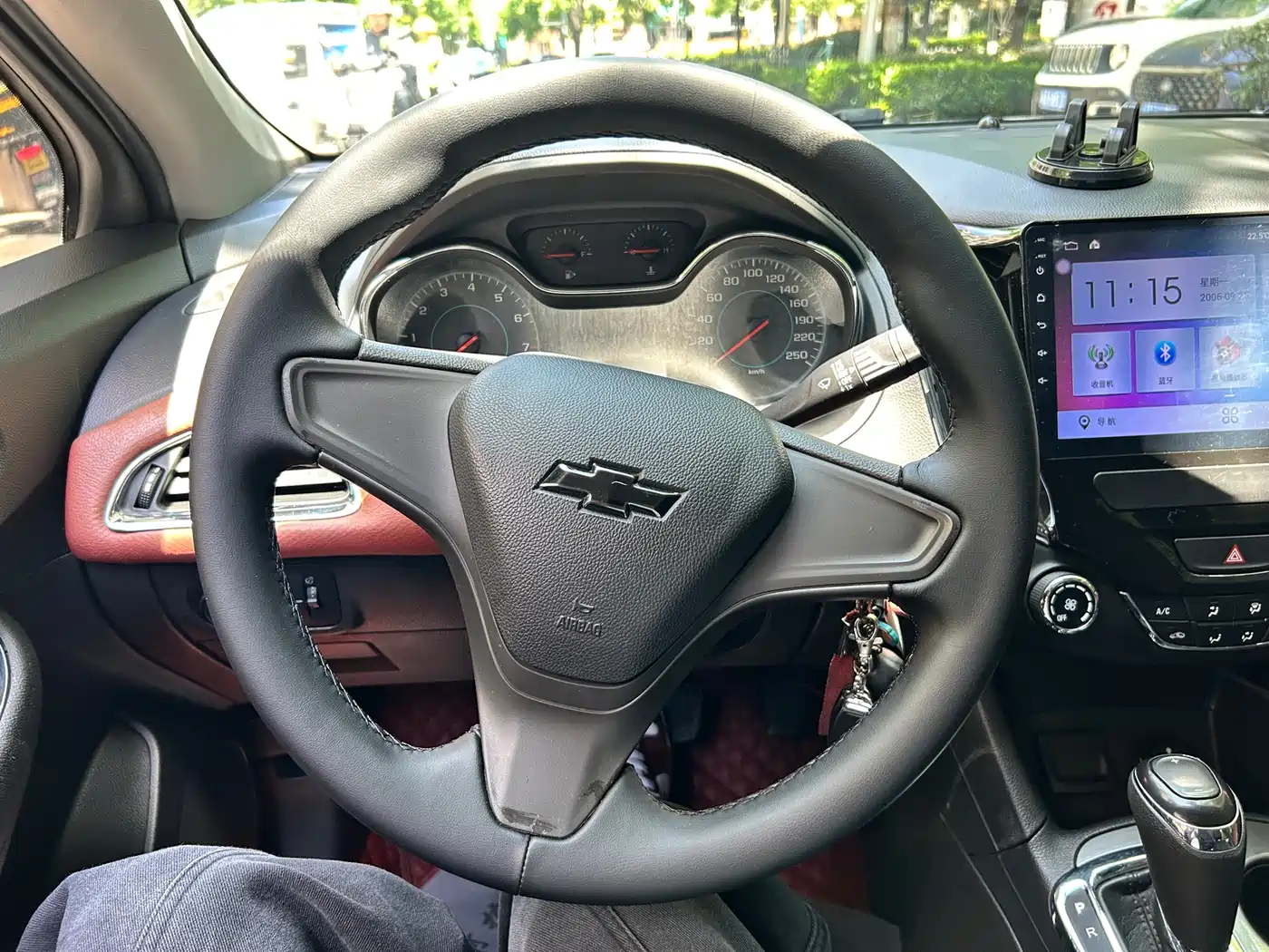 Chevrolet Cruze 2017 1.5L Automatic Pioneer Sunroof фото 10