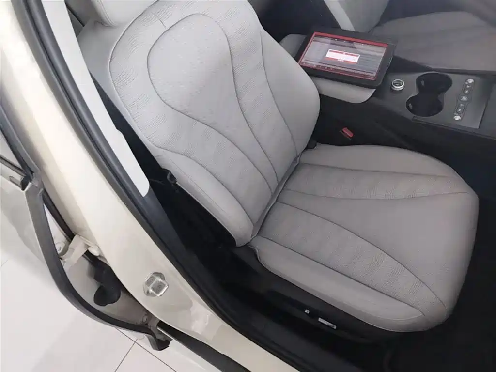 BYD Seal 06 DM-i Touring 2025 DM-i 150KM Flagship фото 25