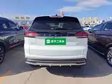 Фото 6 - Geely Atlas