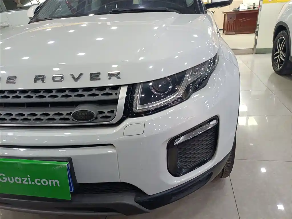 Land Rover Range Rover Evoque 2018 240PS SE Smart Edition фото 3